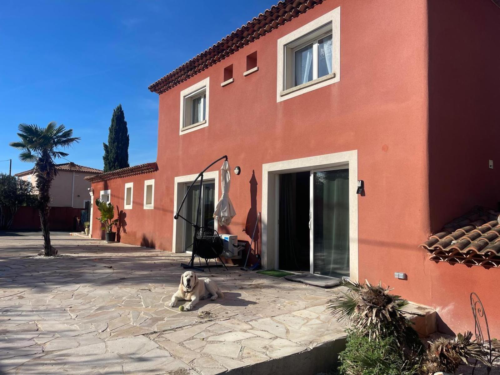 Aparthotel La Casa Bella Gignac-la-Nerthe Exterior foto